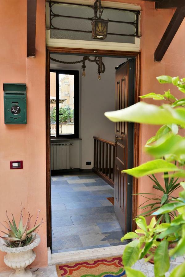 ローマ La Casa Nel Borgoヴィラ エクステリア 写真